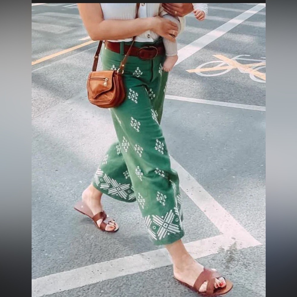 Zara Green Geometric Print Trousers size L high rise wide leg